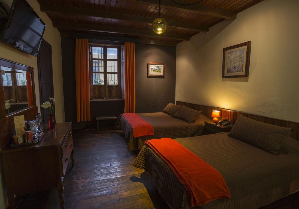 קצאלטננגו Hotel Modelo מראה חיצוני תמונה
