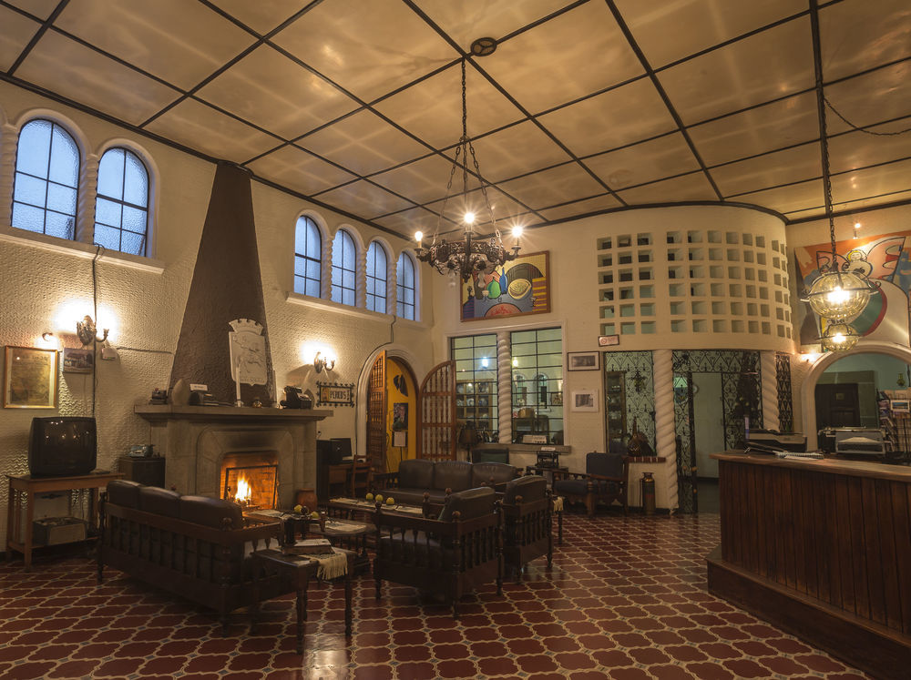 קצאלטננגו Hotel Modelo מראה חיצוני תמונה