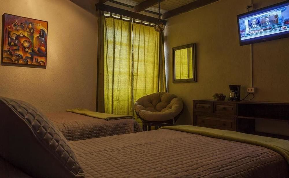 קצאלטננגו Hotel Modelo מראה חיצוני תמונה