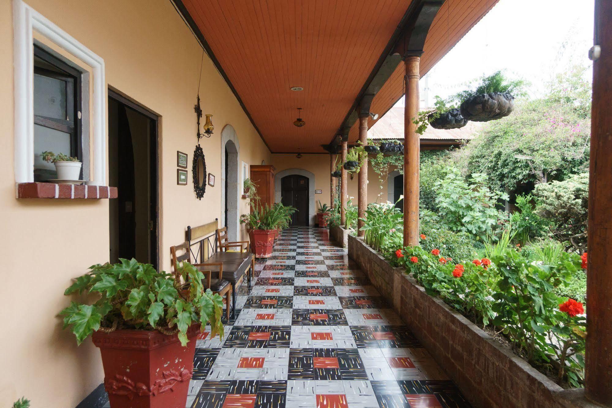 קצאלטננגו Hotel Modelo מראה חיצוני תמונה